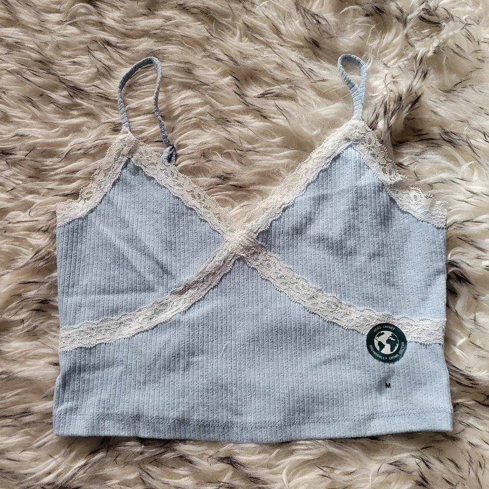Aeropastle blue lace cami medium